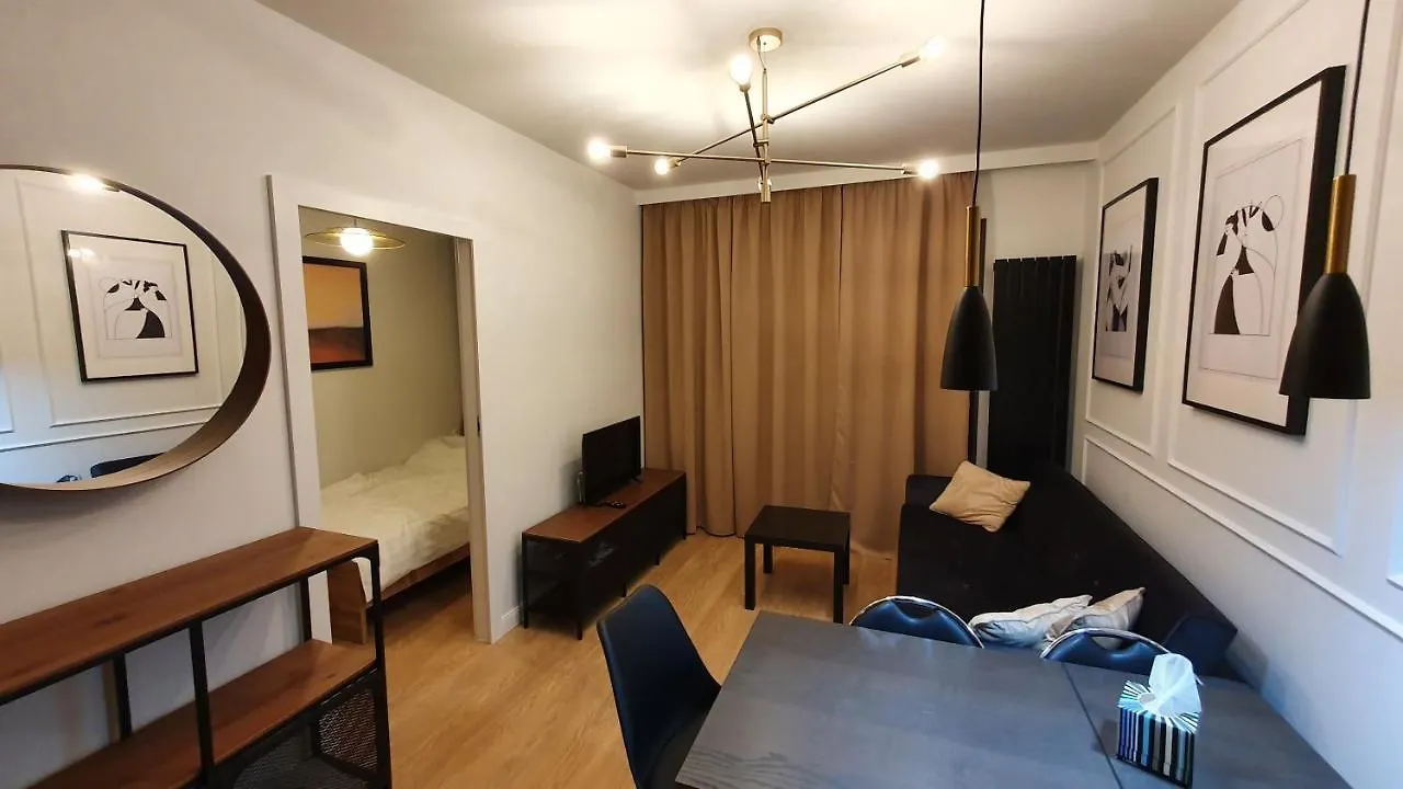 Zajezdnia Wrzeszcz Apartamenty Gdansk Apartment